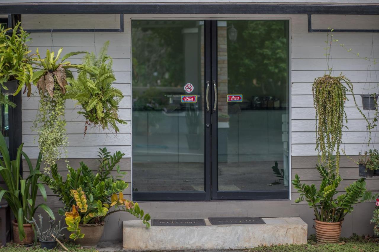 Siya House Hotel Chiang Rai Exterior photo