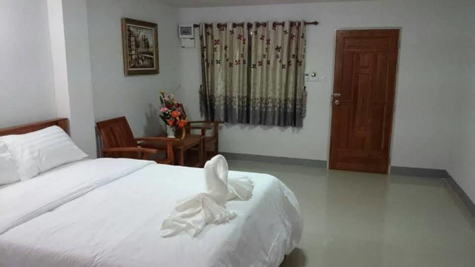 Siya House Hotel Chiang Rai Exterior photo